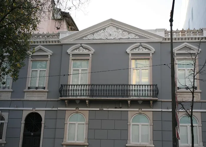 Lisbon Style Bed and Breakfast